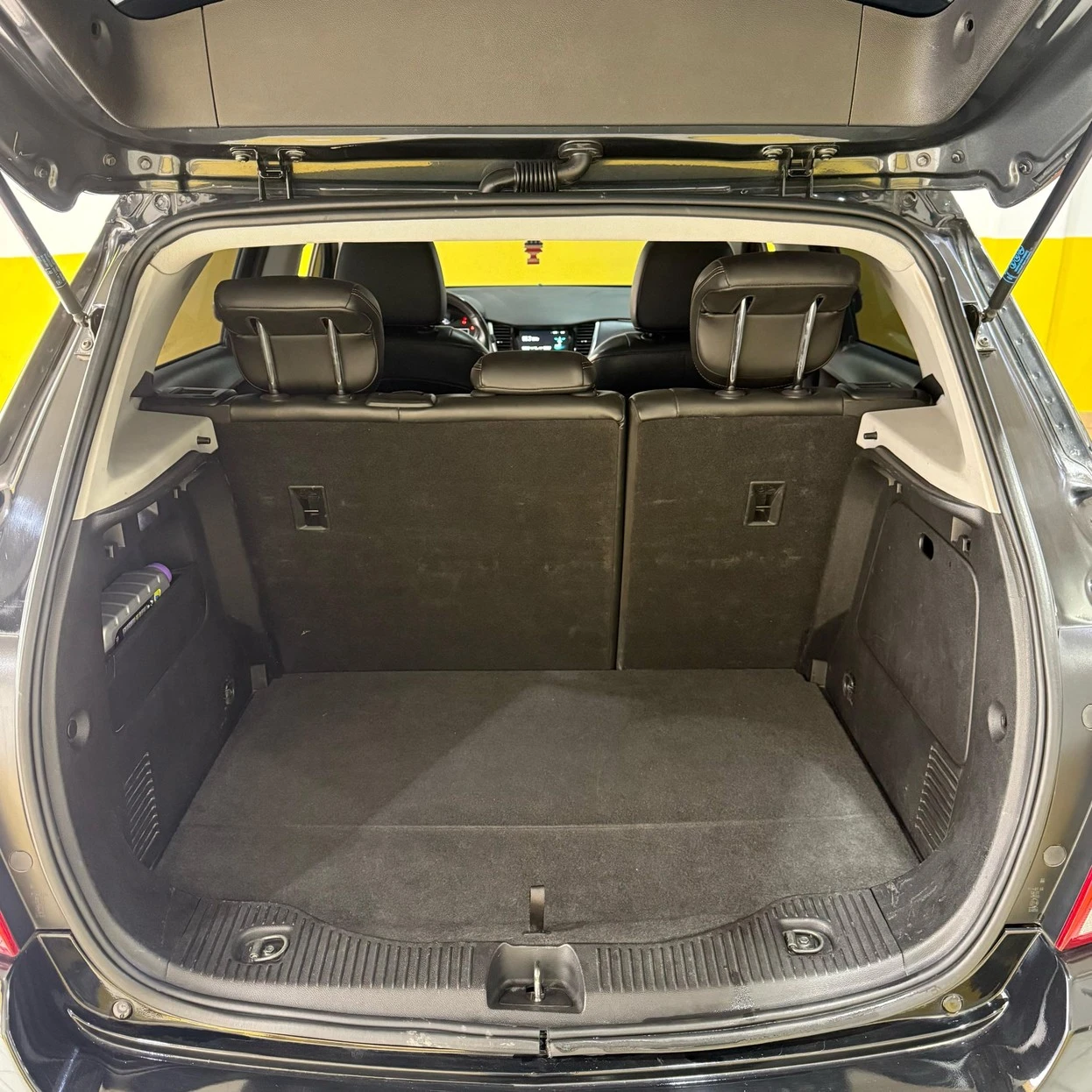 CHEVROLET TRACKER
