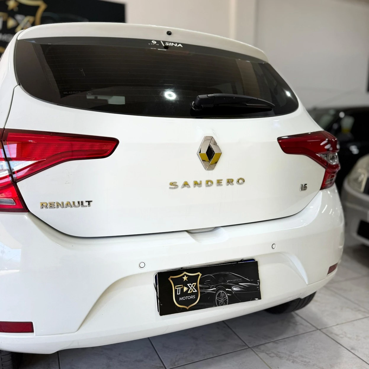 RENAULT SANDERO