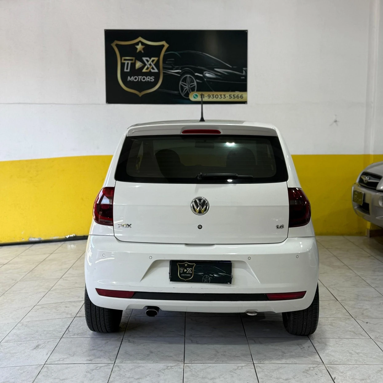 VOLKSWAGEN FOX