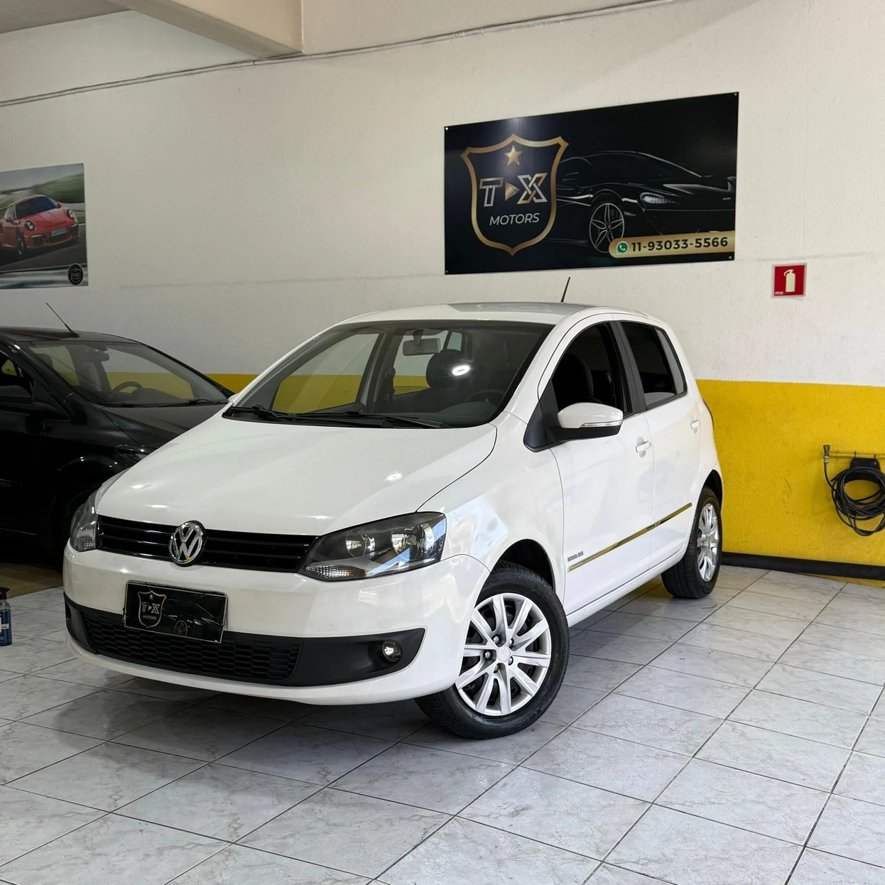 VOLKSWAGEN FOX
