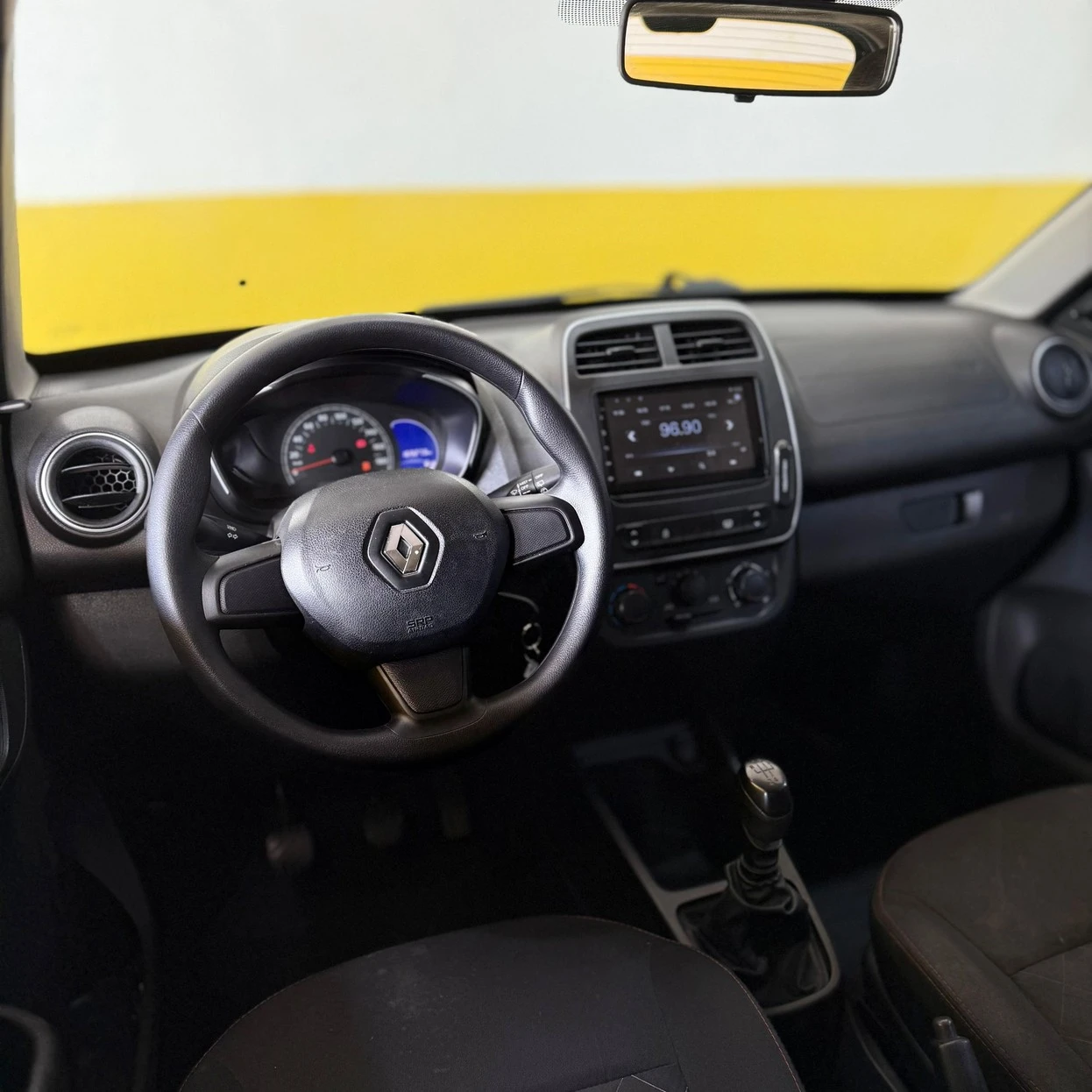 RENAULT KWID