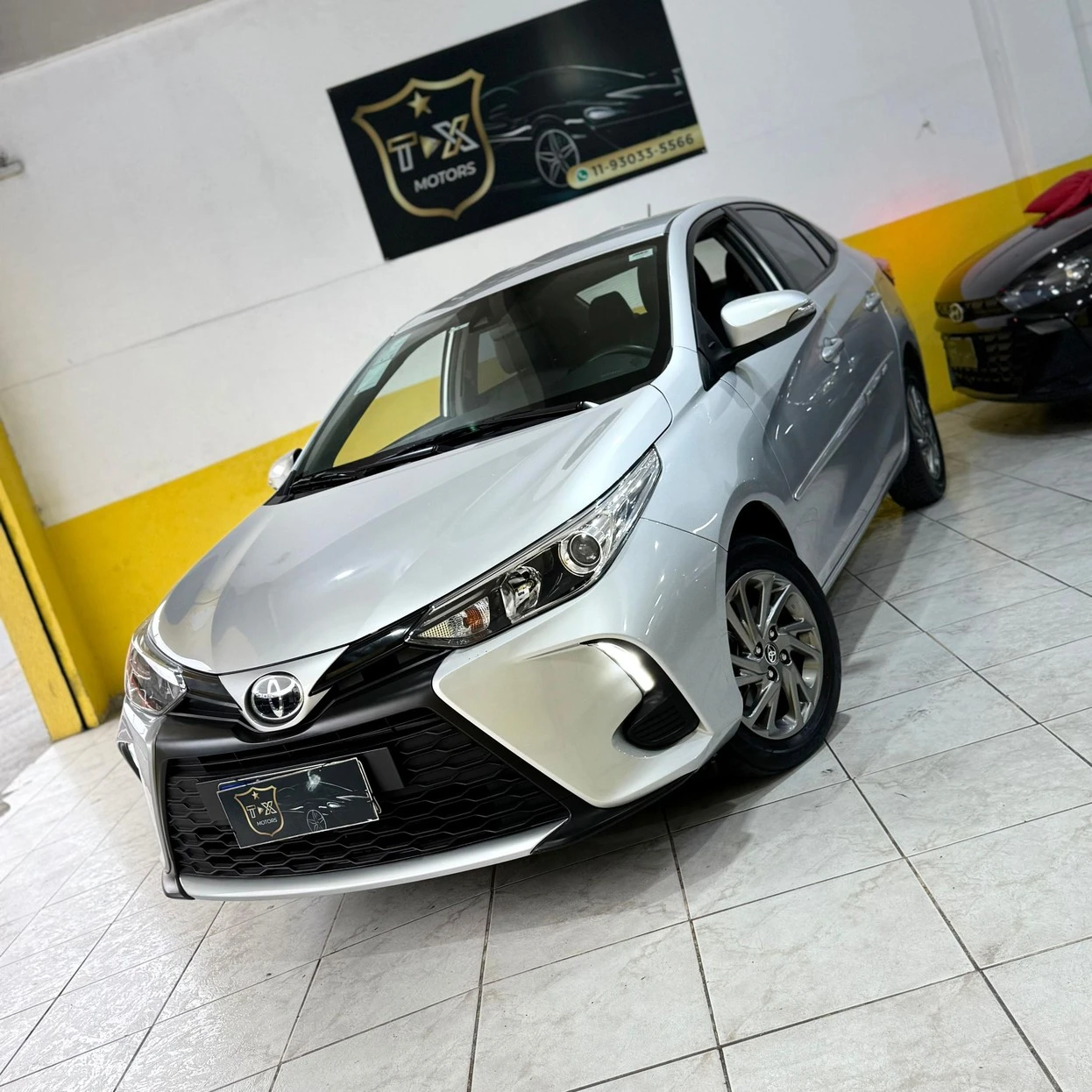 TOYOTA YARIS