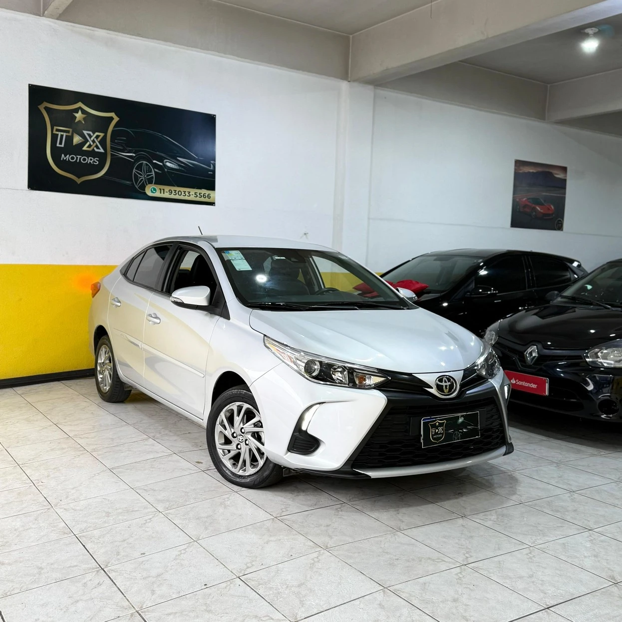 TOYOTA YARIS