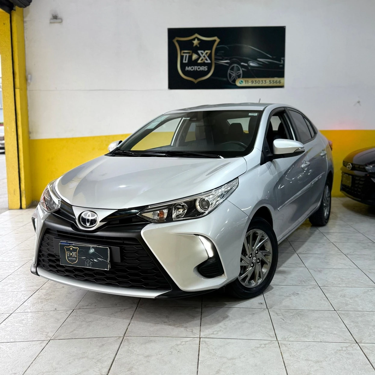 TOYOTA YARIS