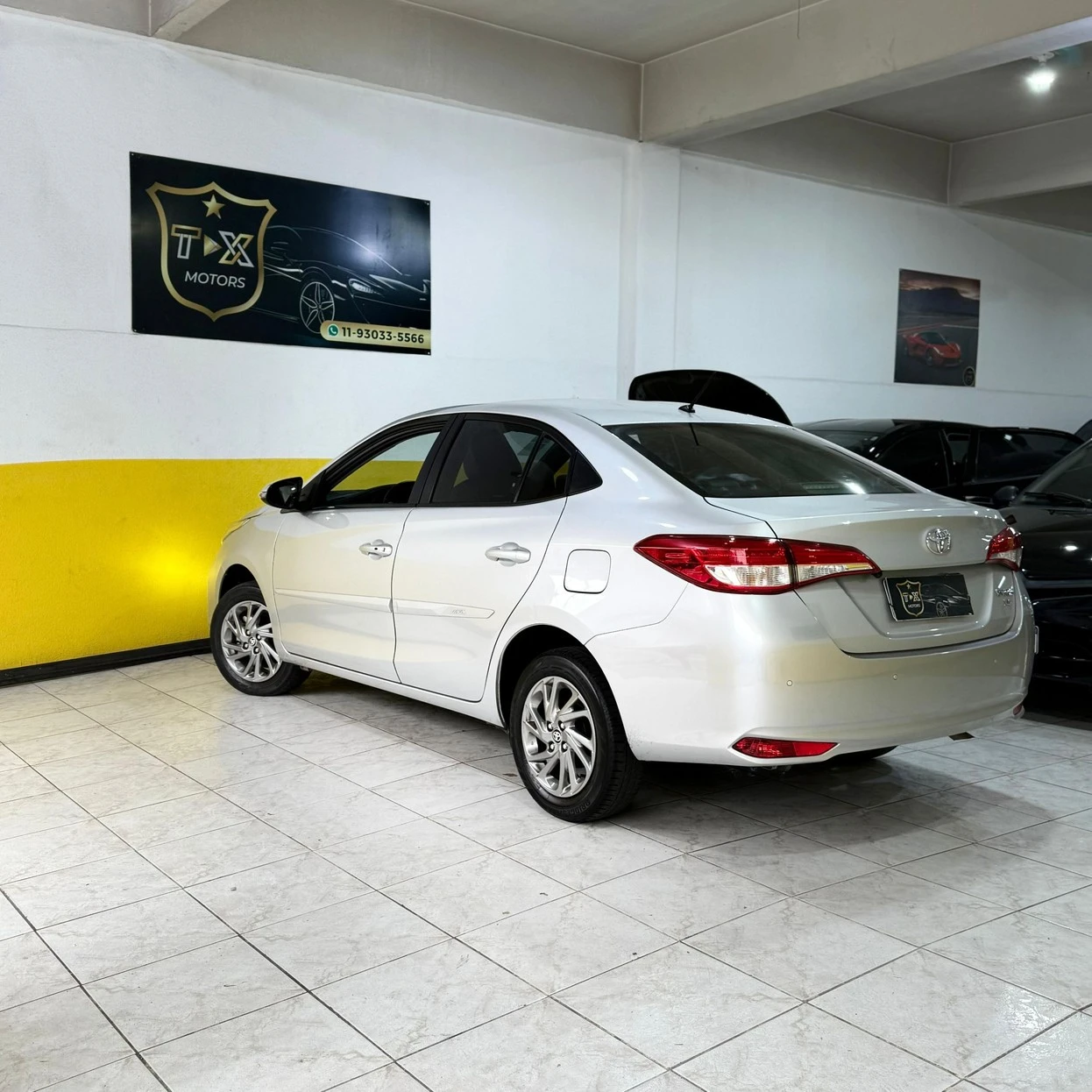 TOYOTA YARIS