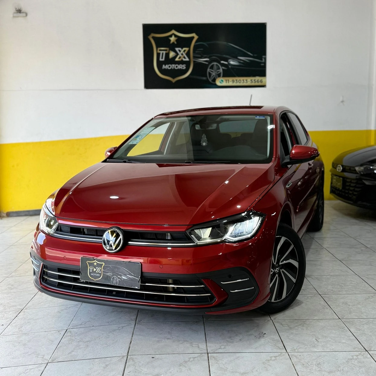 VOLKSWAGEN POLO