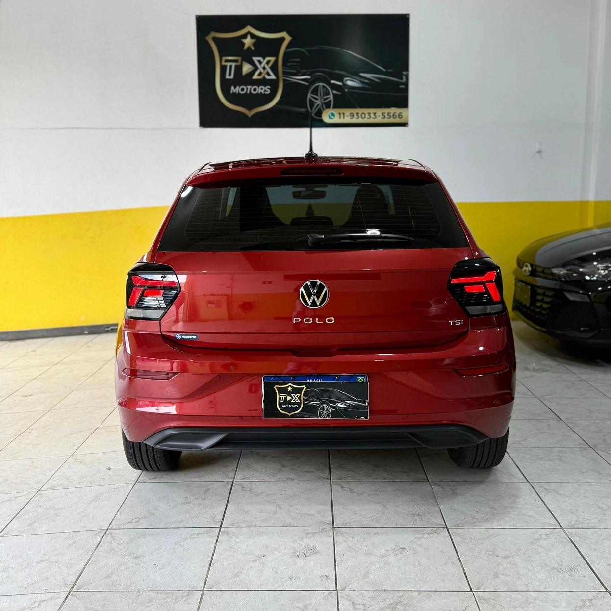 VOLKSWAGEN POLO