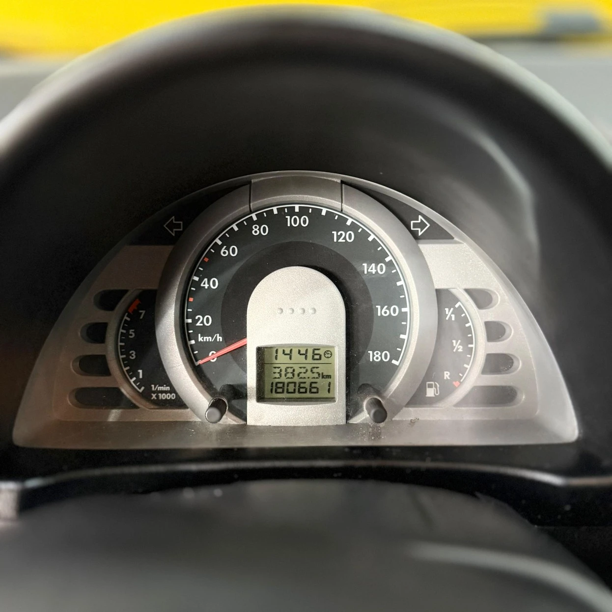 VOLKSWAGEN FOX