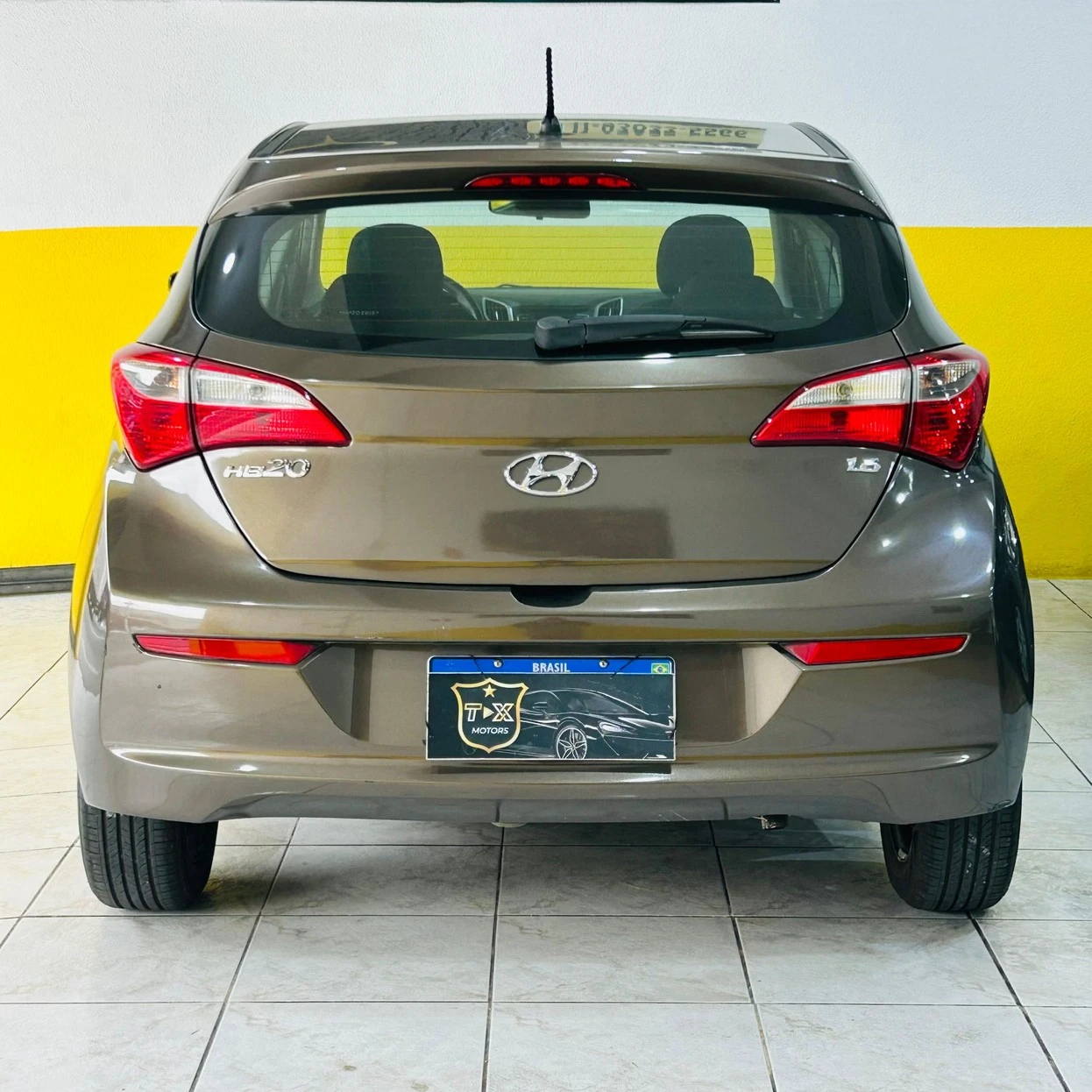 HYUNDAI HB20