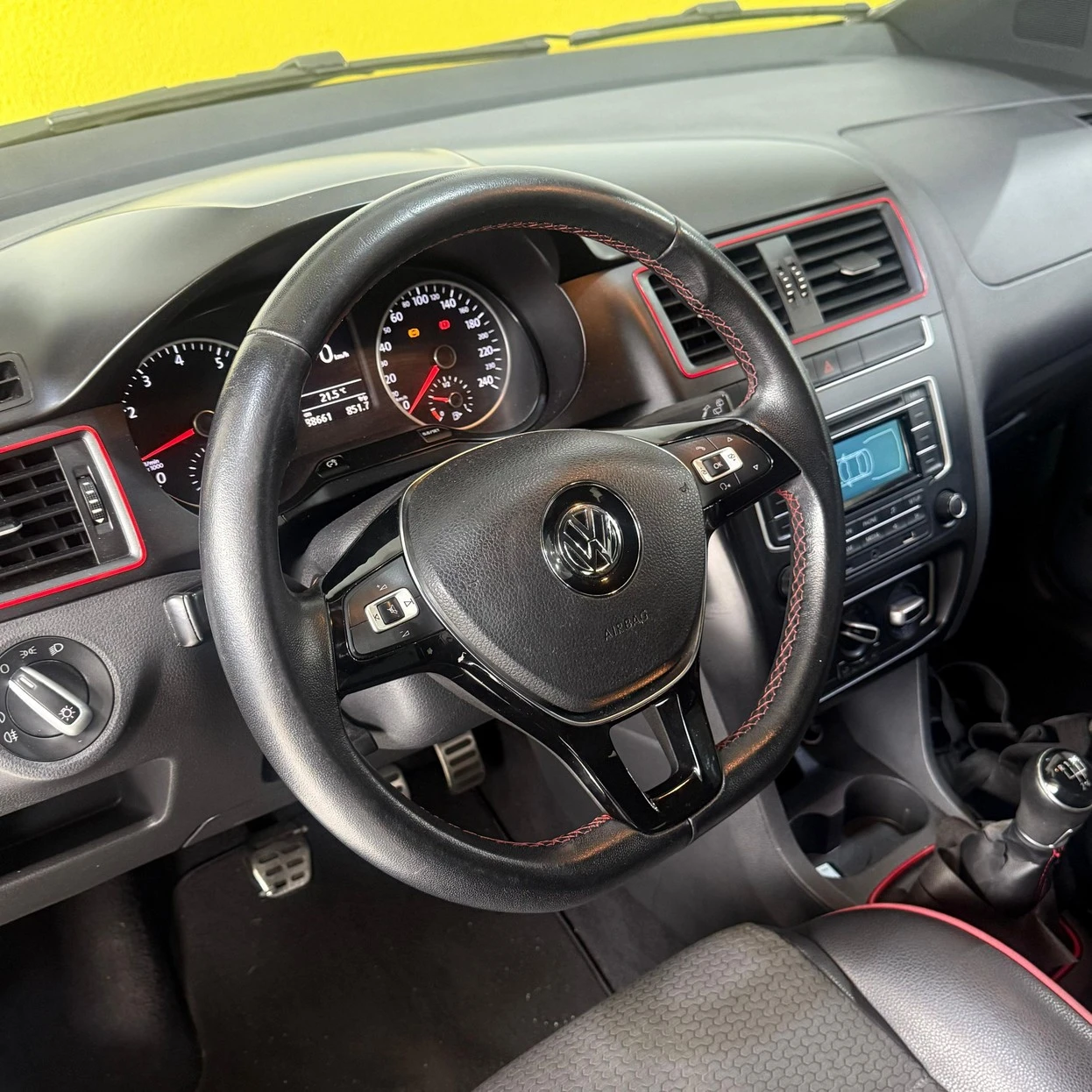 VOLKSWAGEN FOX