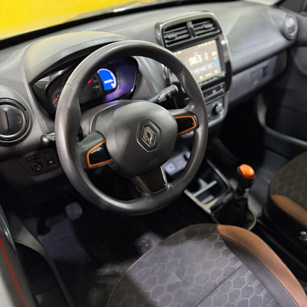 RENAULT KWID