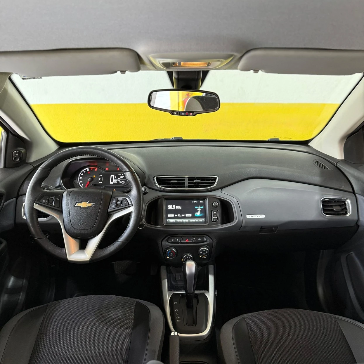 CHEVROLET ONIX