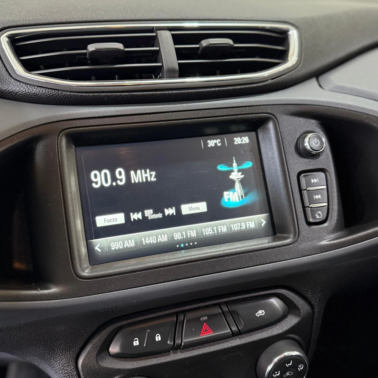 CHEVROLET ONIX