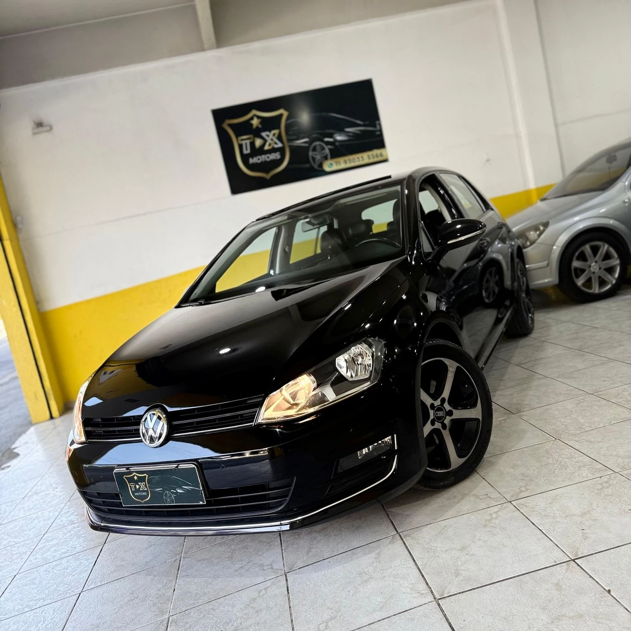 VOLKSWAGEN GOLF