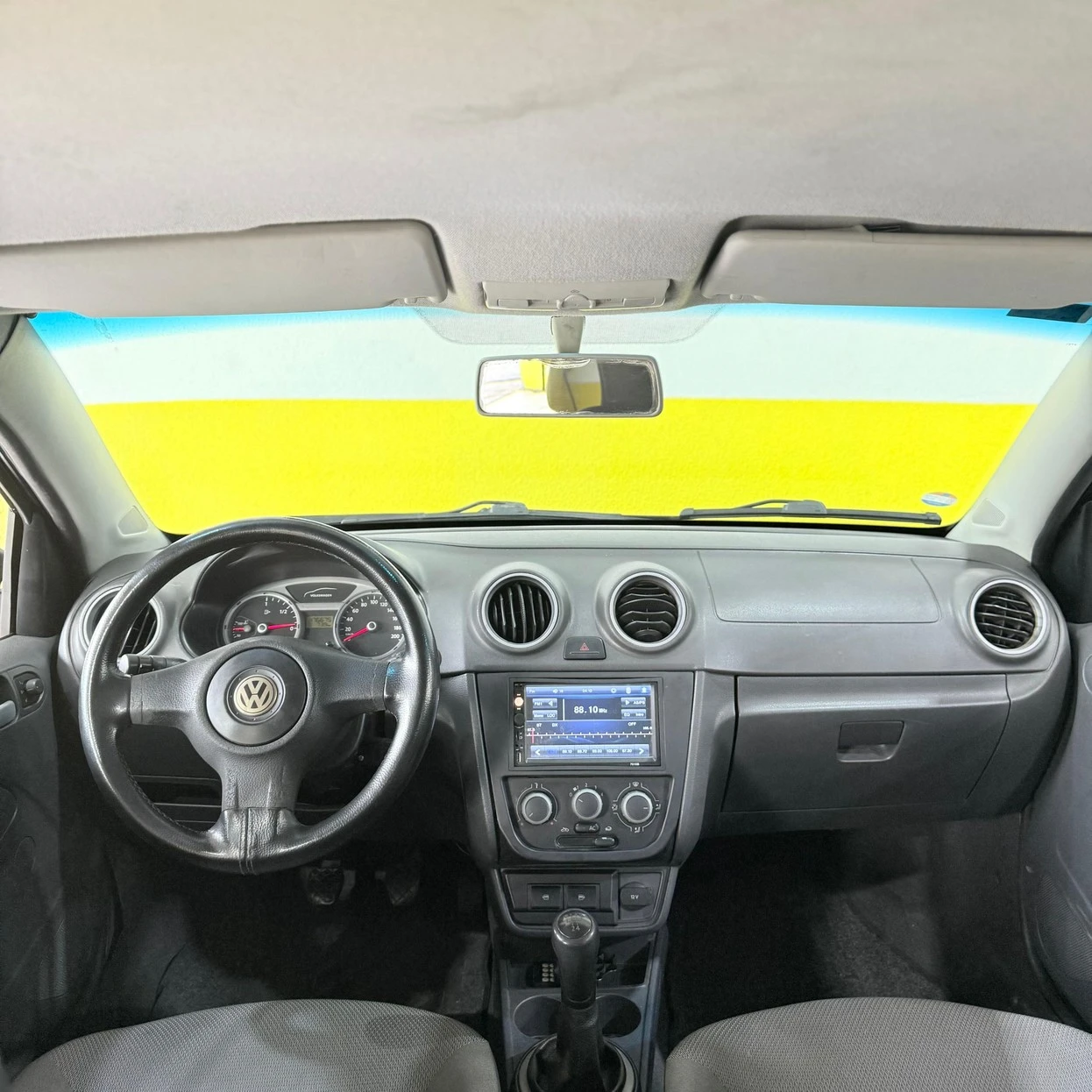 VOLKSWAGEN GOL