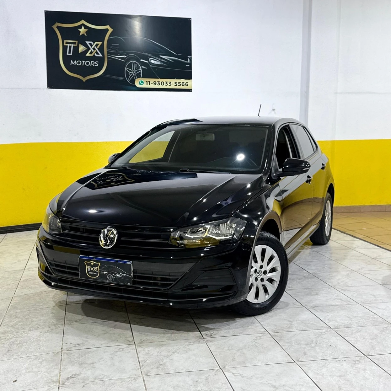 VOLKSWAGEN POLO