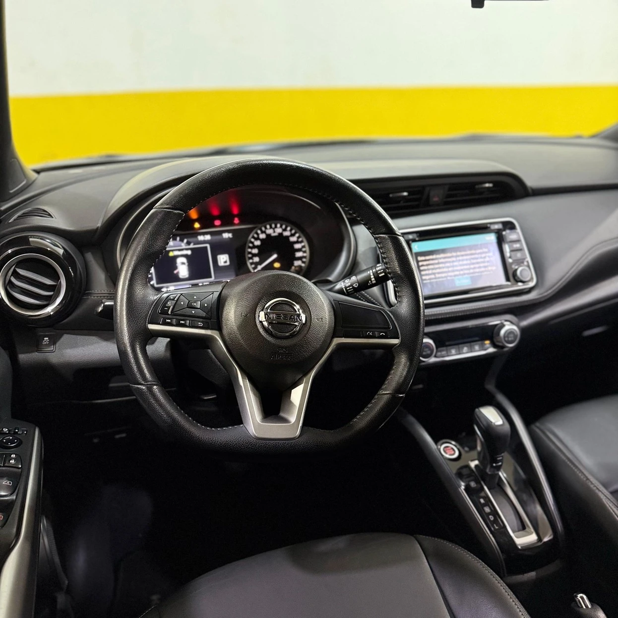 NISSAN KICKS