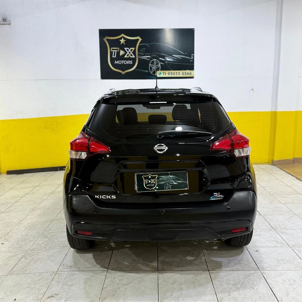 NISSAN KICKS