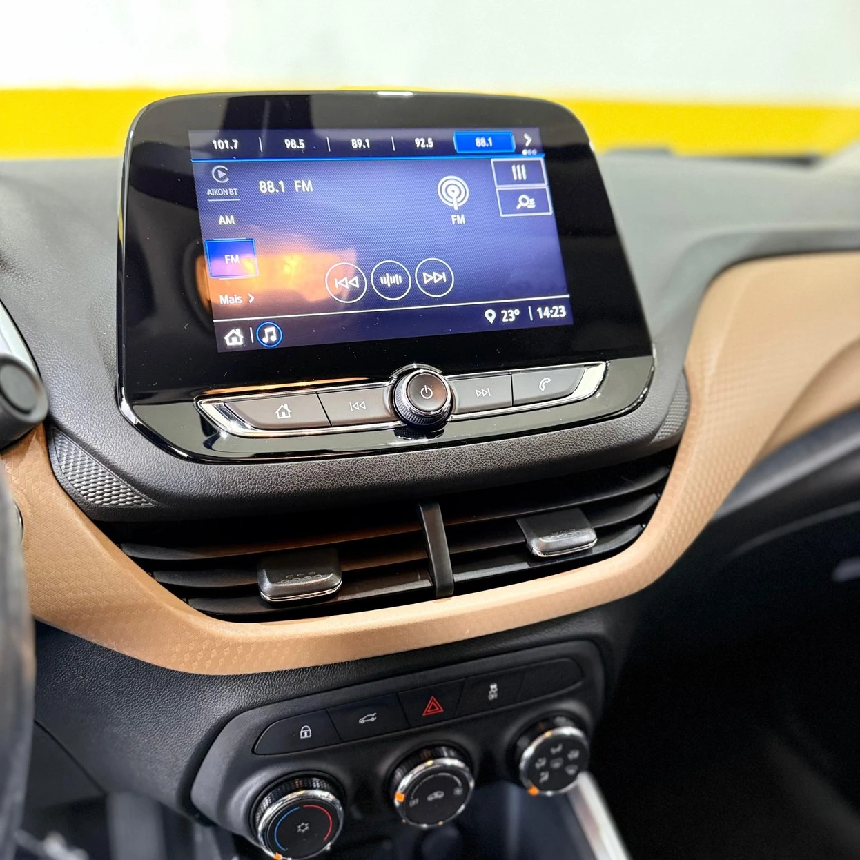 CHEVROLET ONIX