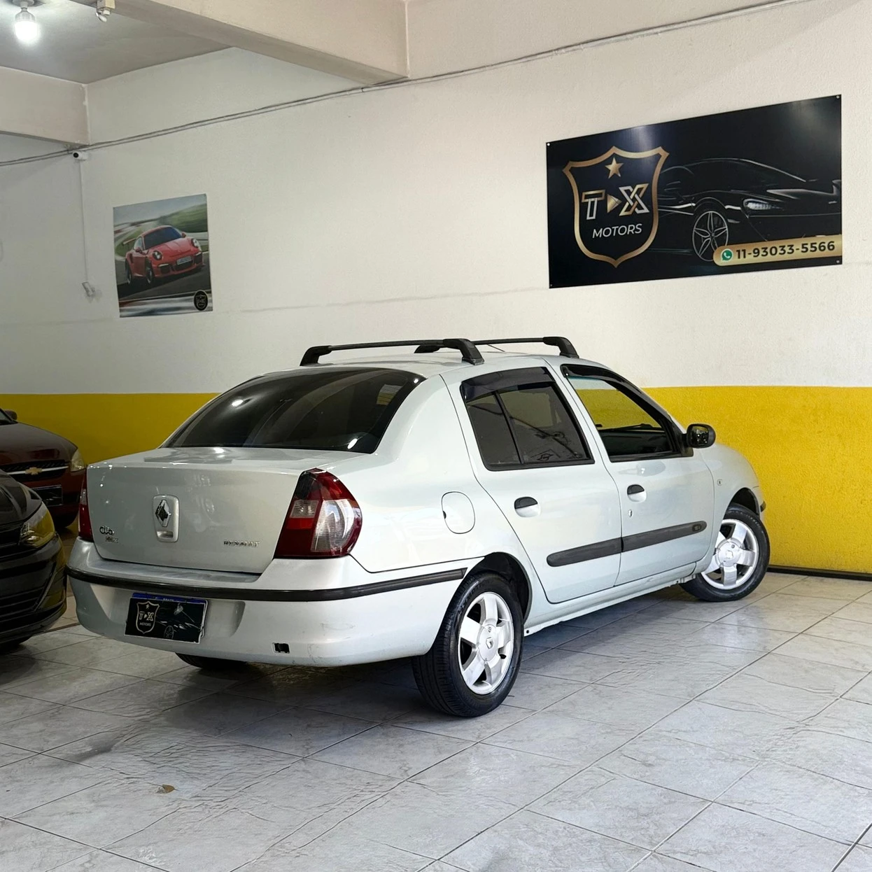 RENAULT CLIO