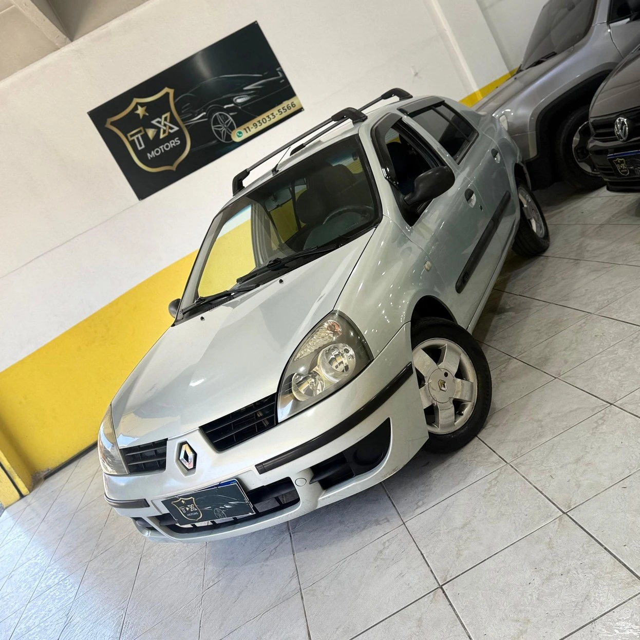 RENAULT CLIO