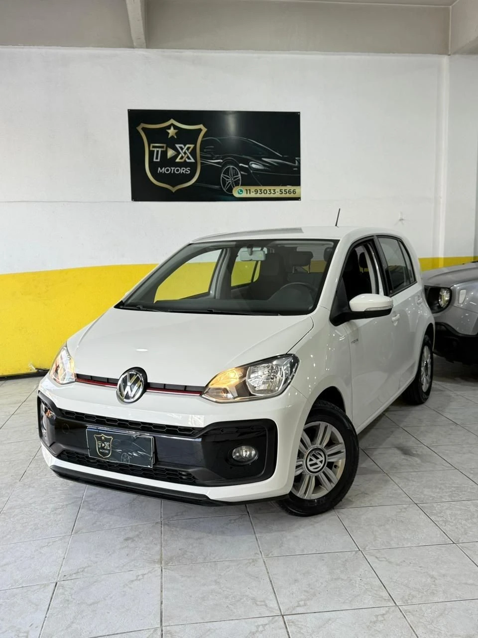 VOLKSWAGEN UP