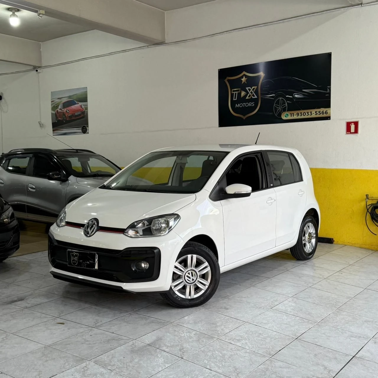 VOLKSWAGEN UP