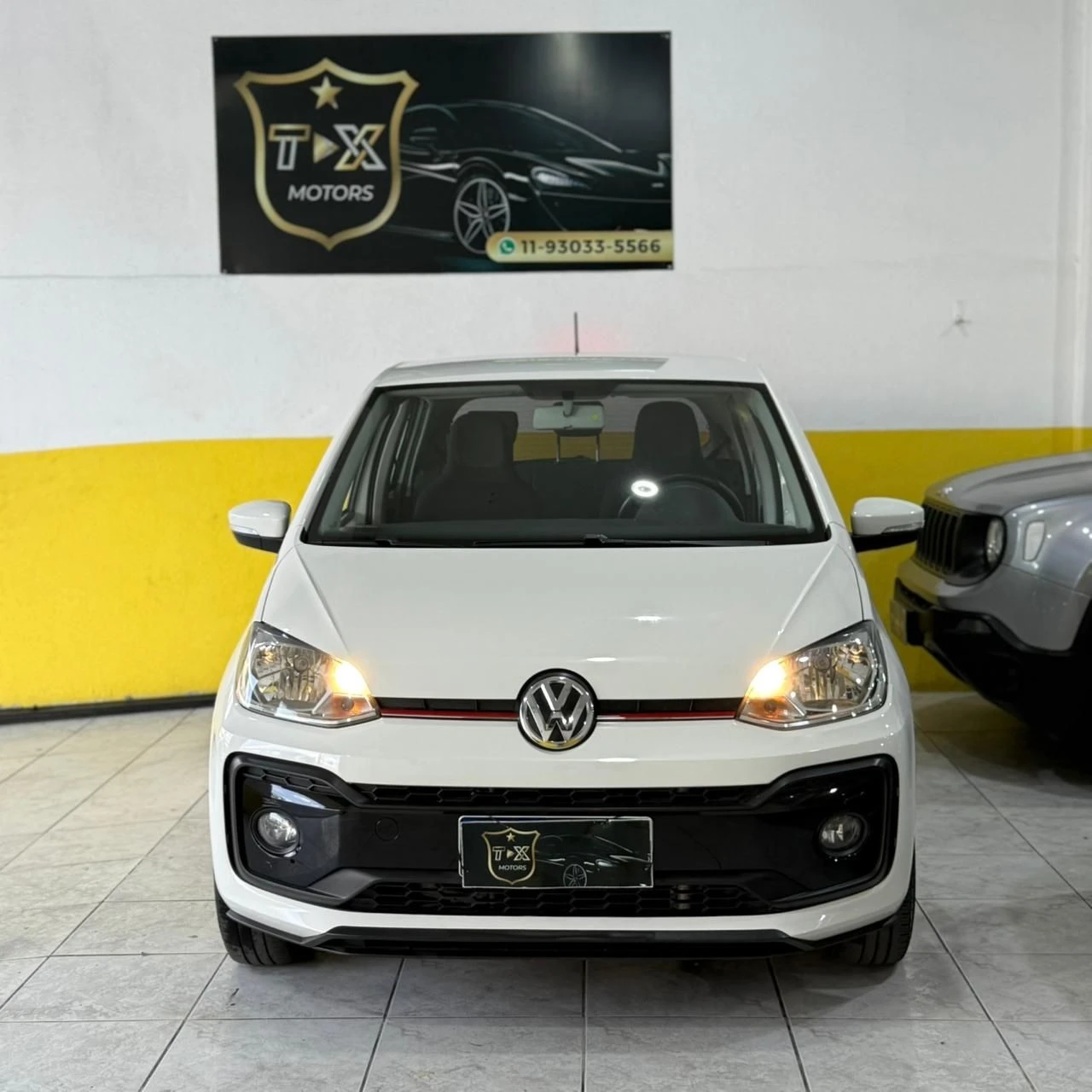 VOLKSWAGEN UP