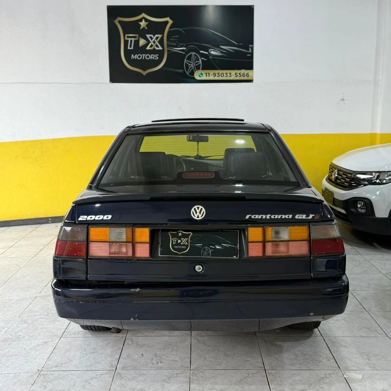 VOLKSWAGEN SANTANA