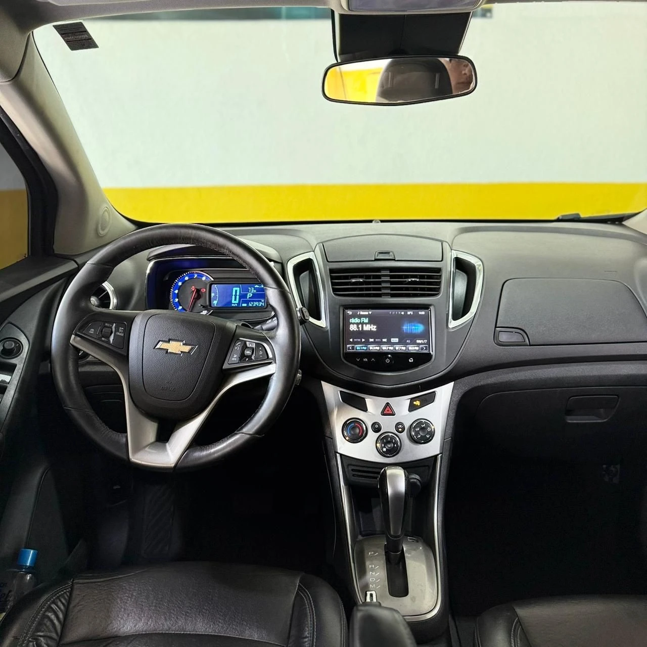 CHEVROLET TRACKER