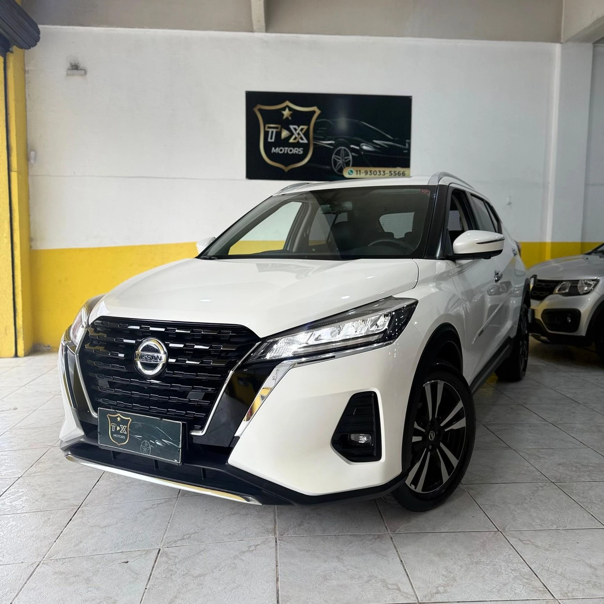 NISSAN KICKS