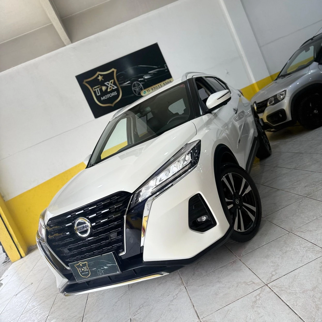 NISSAN KICKS
