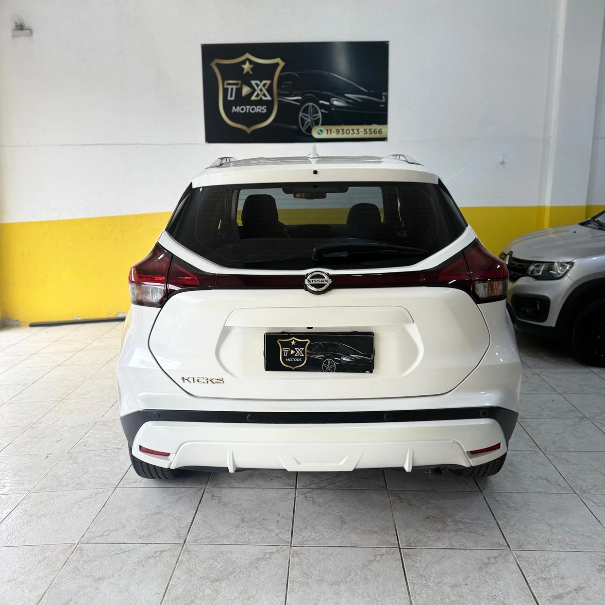NISSAN KICKS