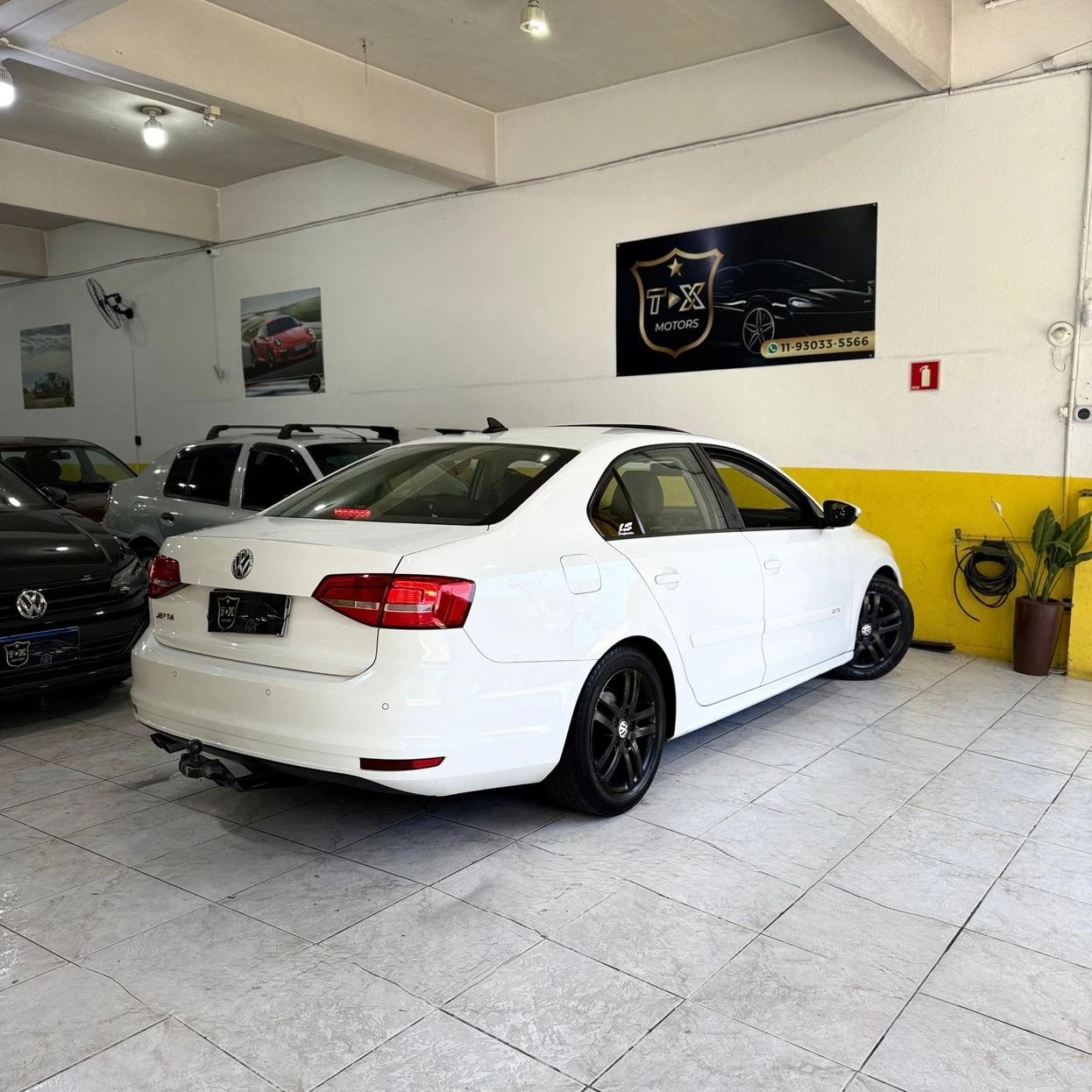 VOLKSWAGEN JETTA