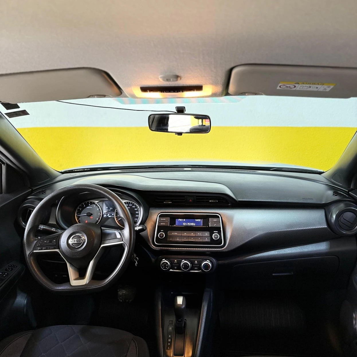 NISSAN KICKS