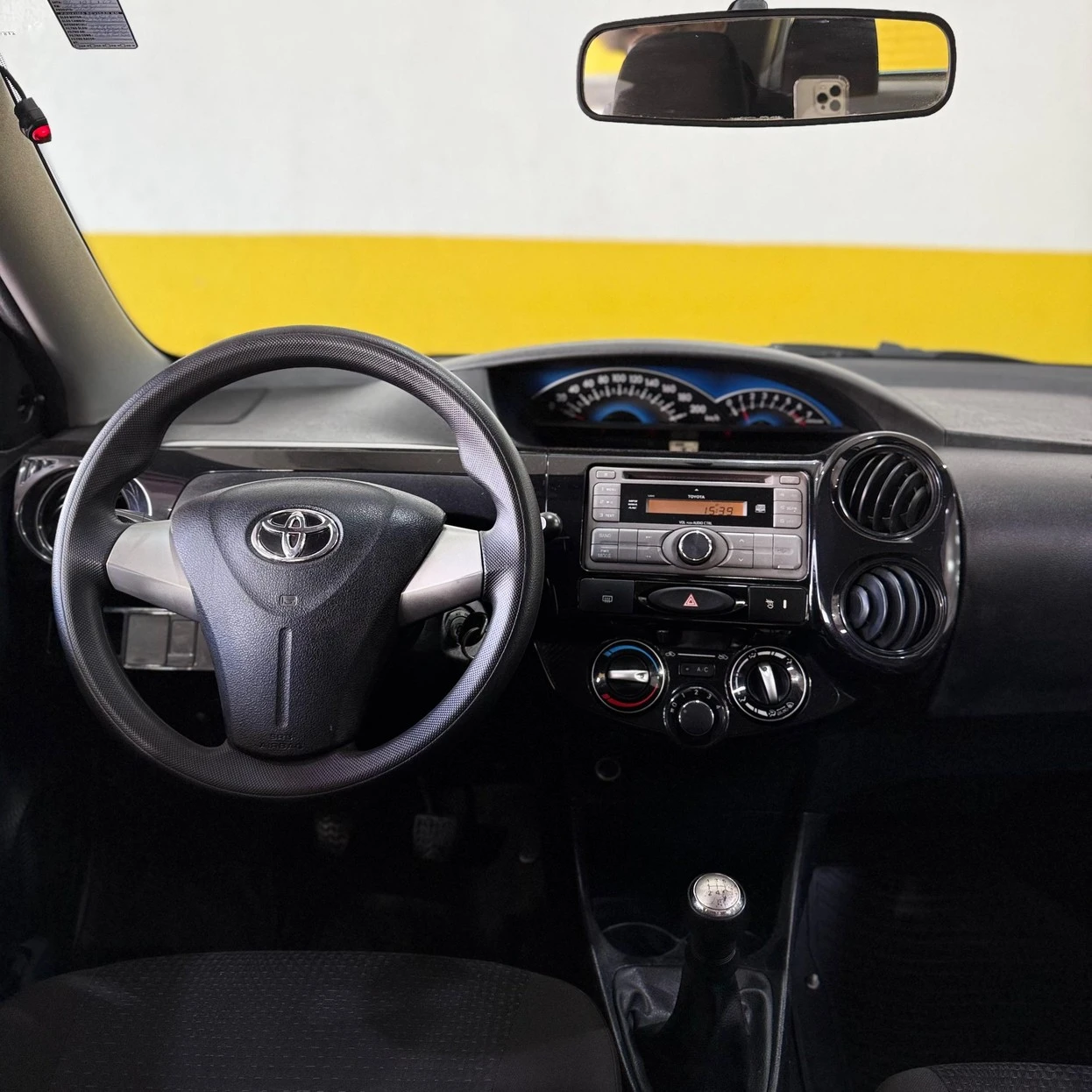 TOYOTA ETIOS