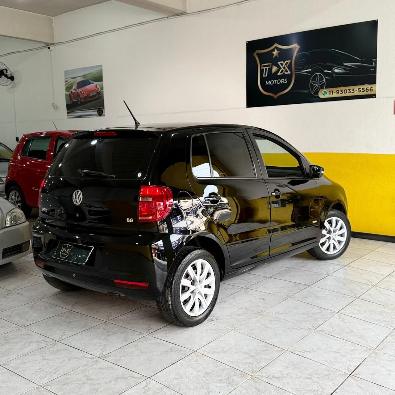 VOLKSWAGEN FOX