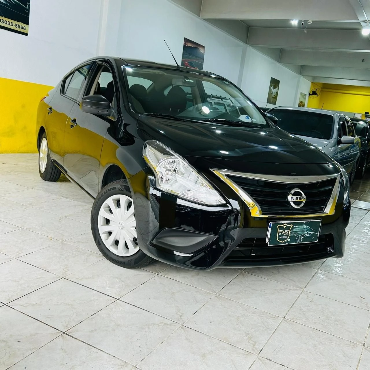 NISSAN VERSA