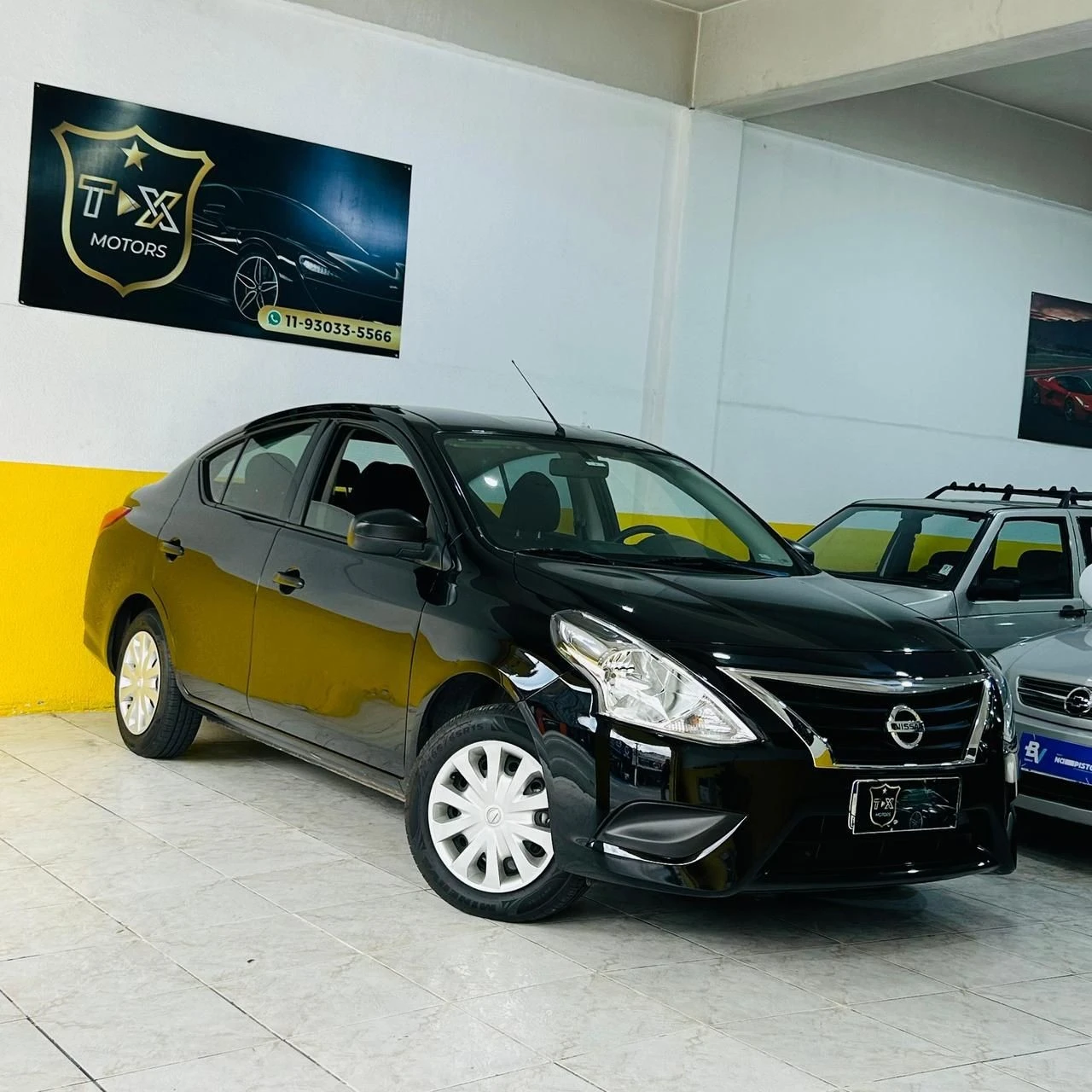 NISSAN VERSA