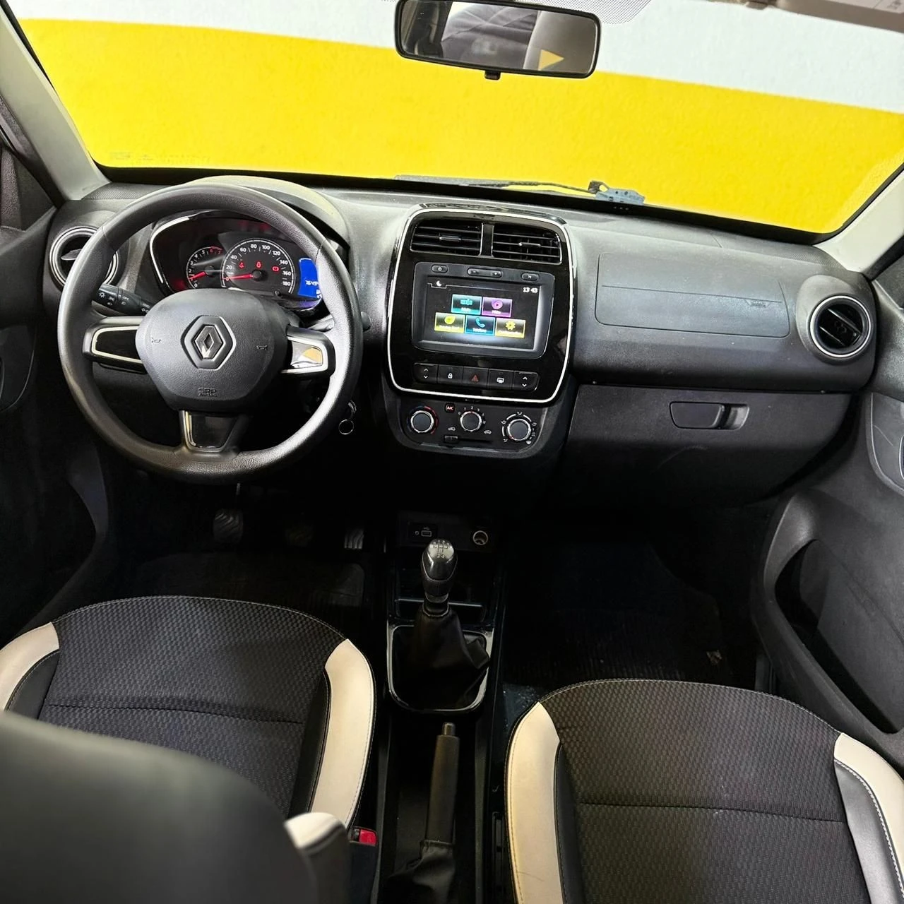 RENAULT KWID