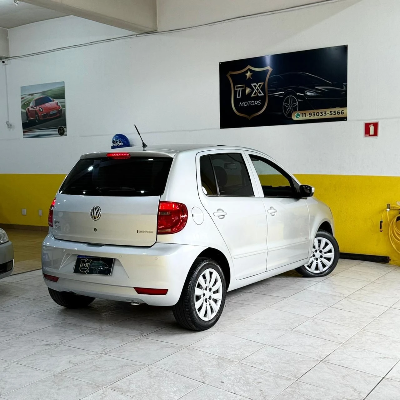 VOLKSWAGEN FOX