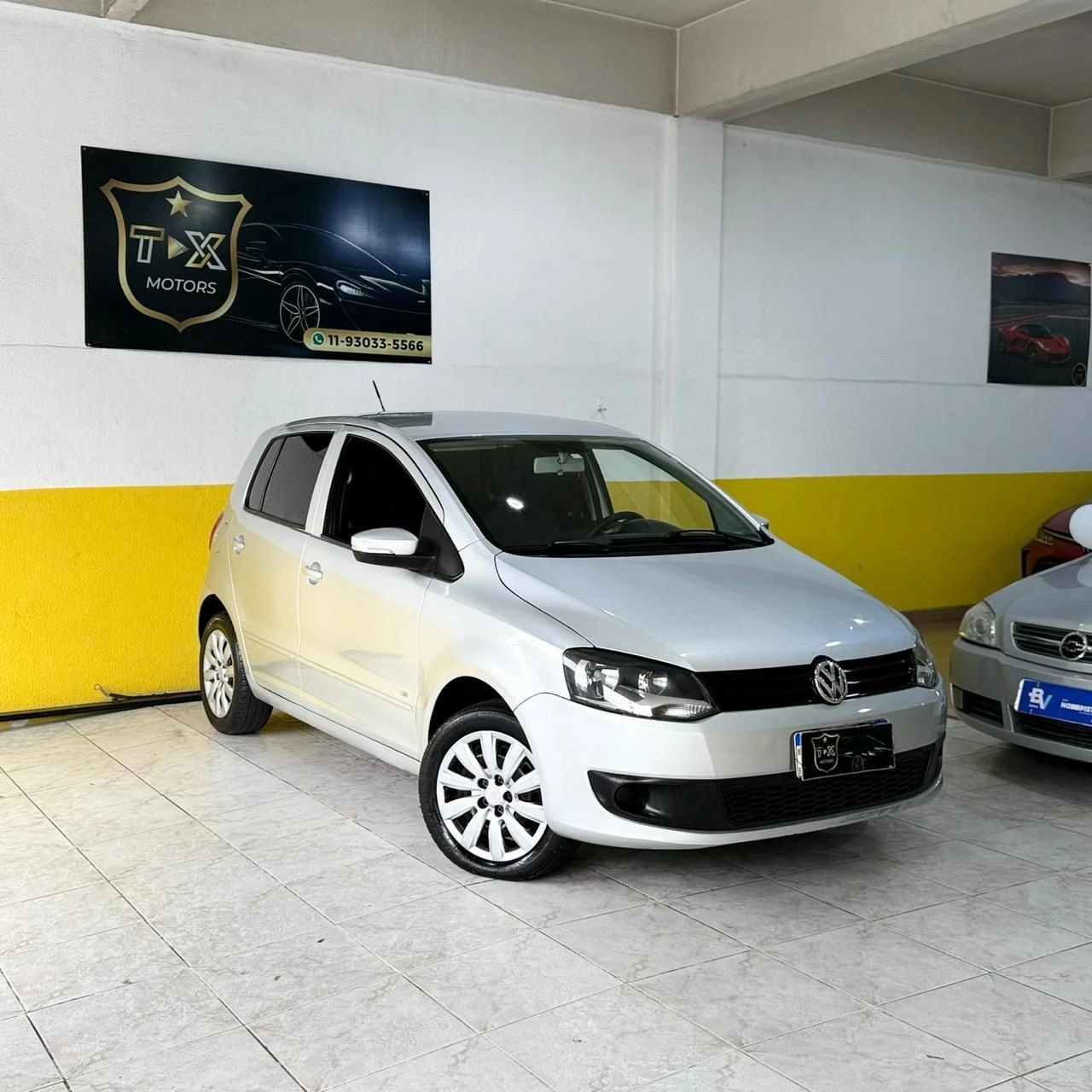 VOLKSWAGEN FOX