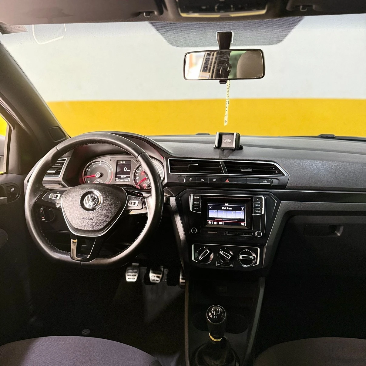 VOLKSWAGEN SAVEIRO