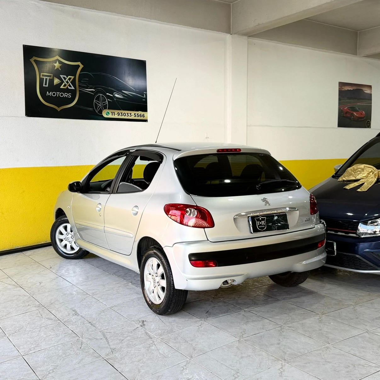 PEUGEOT 207
