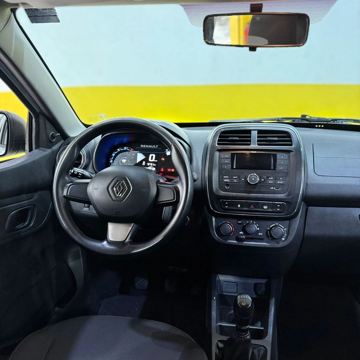 RENAULT KWID