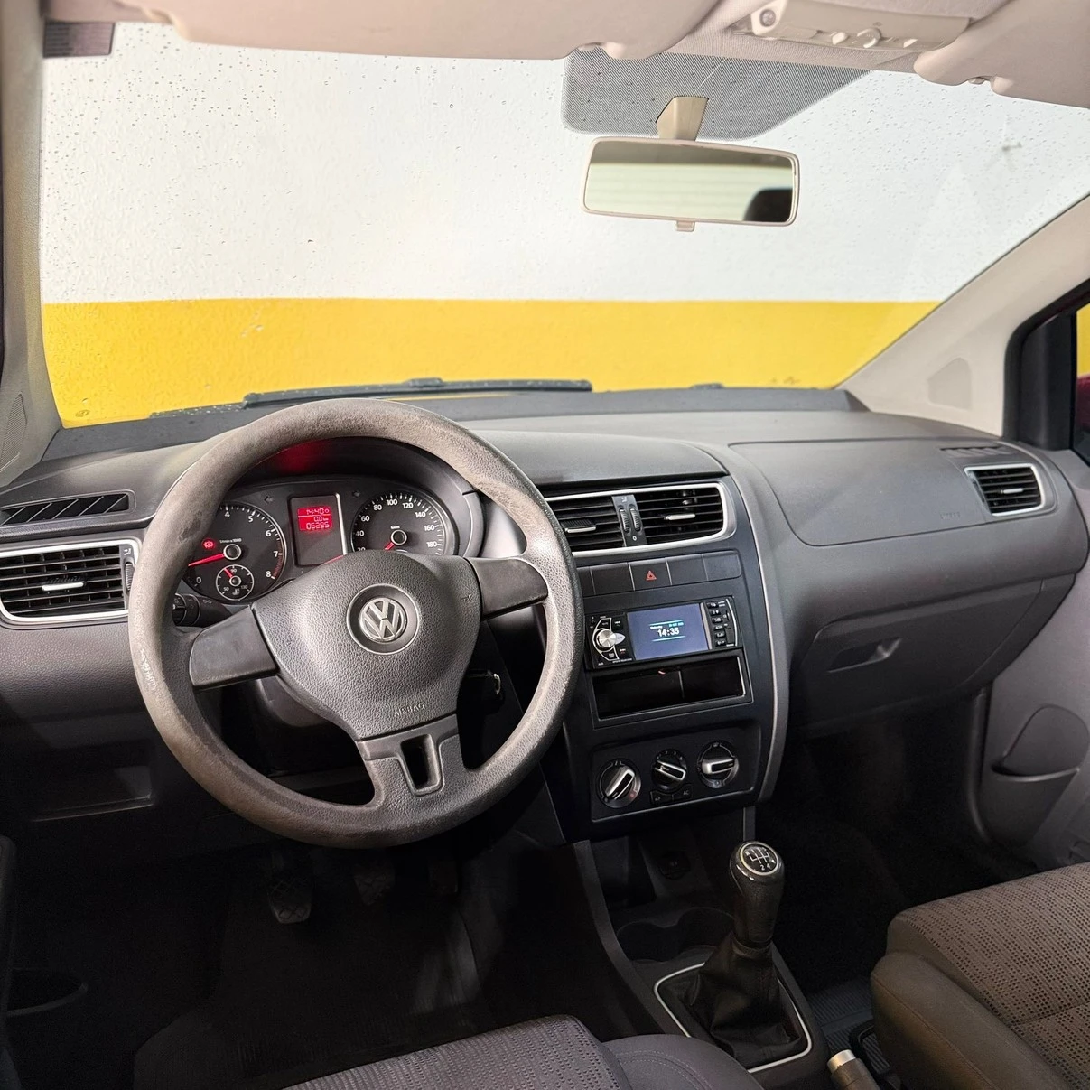 VOLKSWAGEN FOX