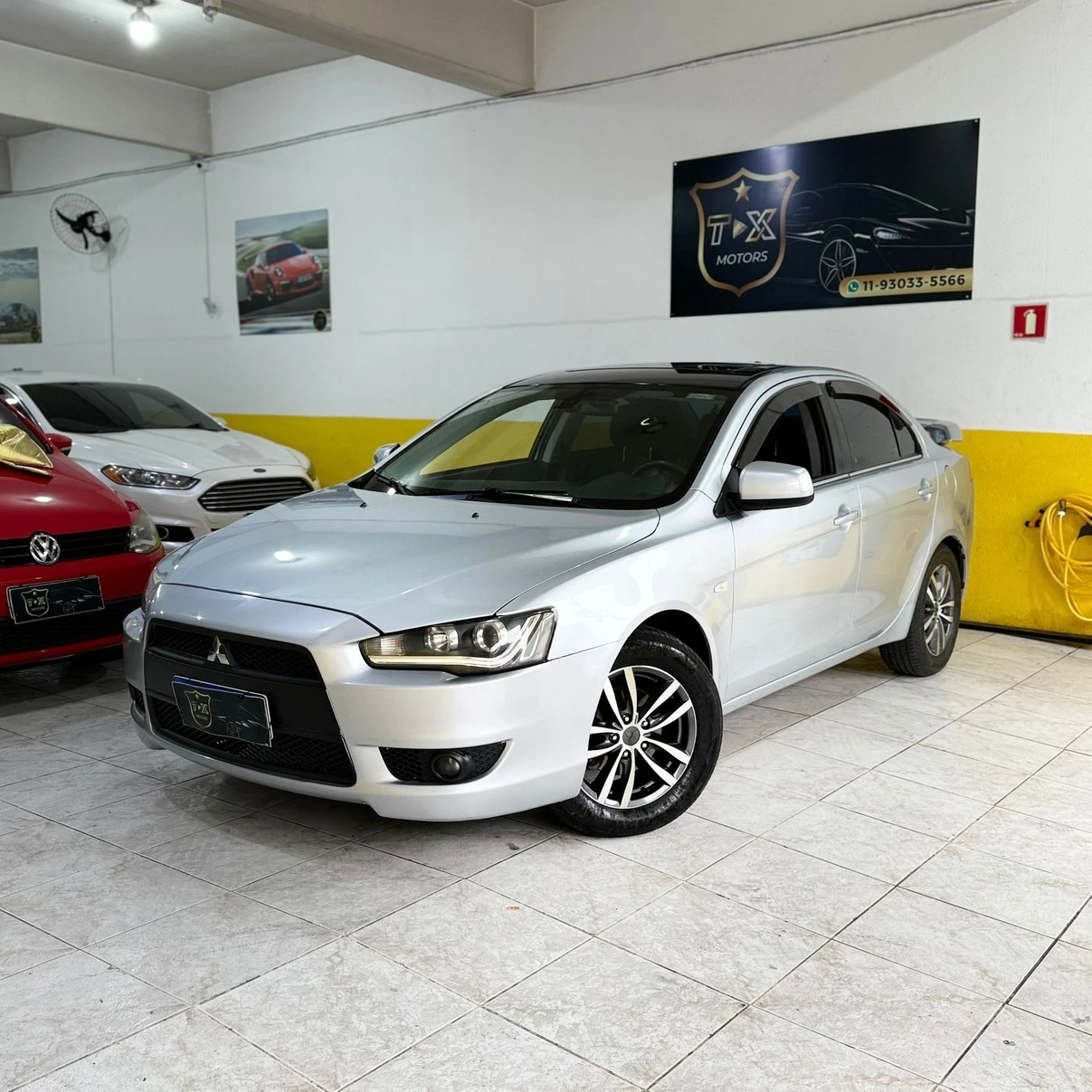 MITSUBISHI LANCER