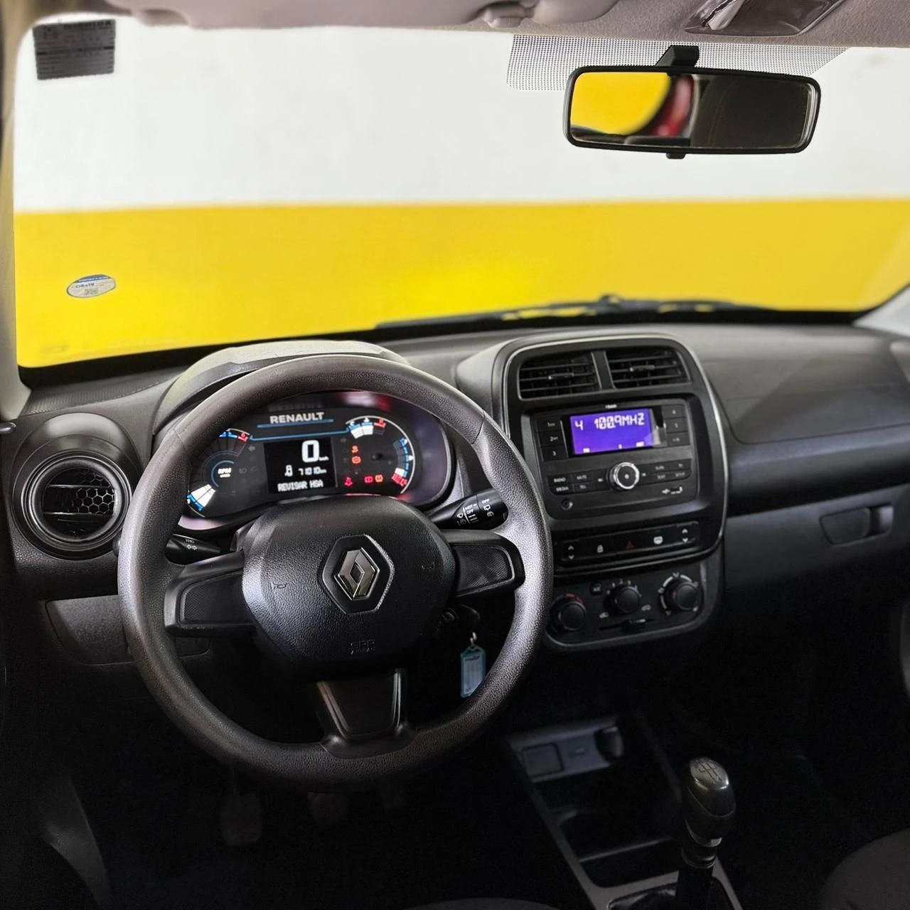 RENAULT KWID