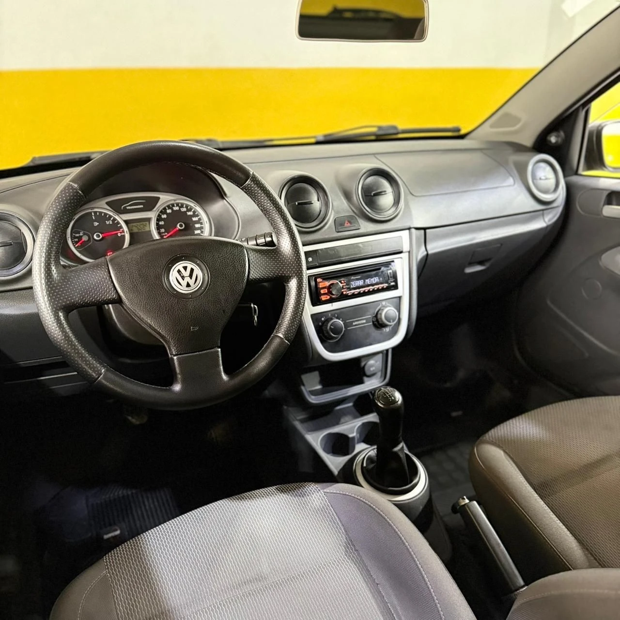 VOLKSWAGEN GOL