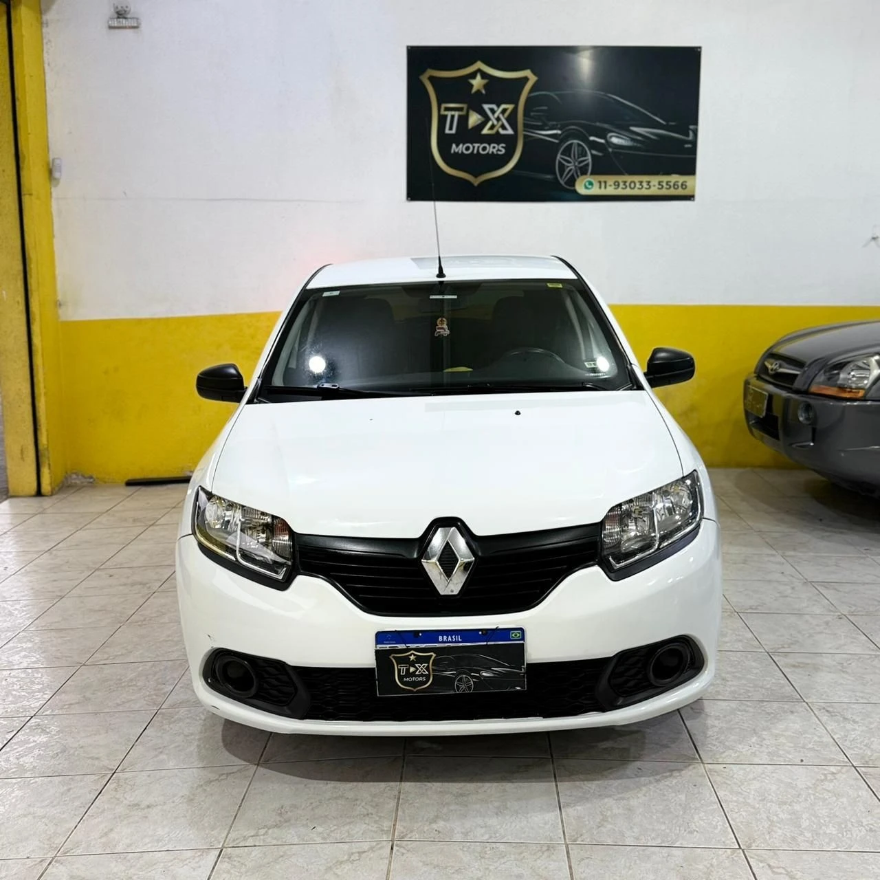 RENAULT SANDERO